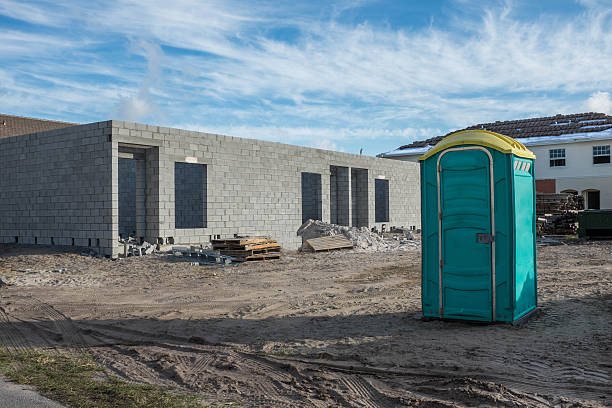 Porta potty delivery and setup in Lake Holm, WA